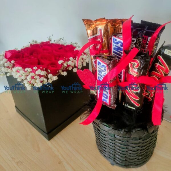 Mix Chocolate & Red Roses Box